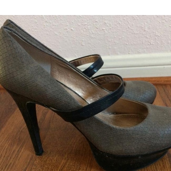 BCBGeneration - Picture 3 of 4